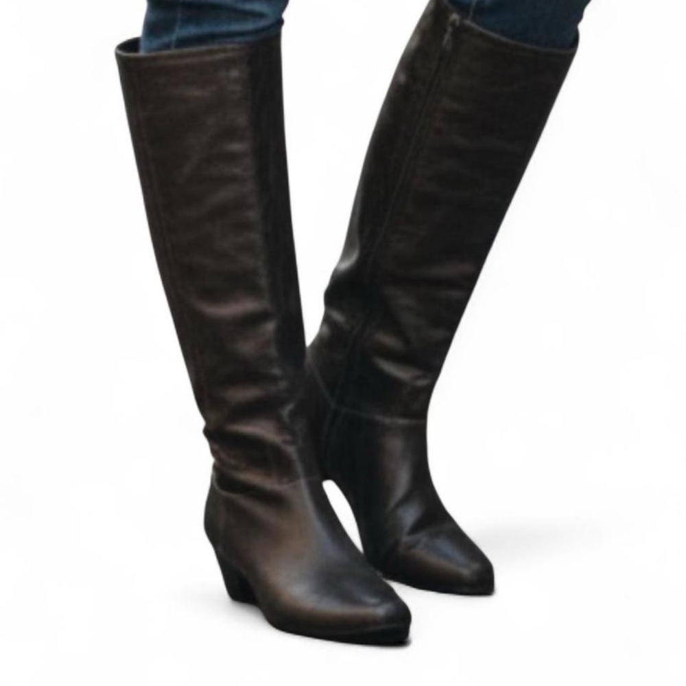 Fabulaire Myers Knee-High Faux Leather Women’s Fashion Boots in Slate Gray 9
